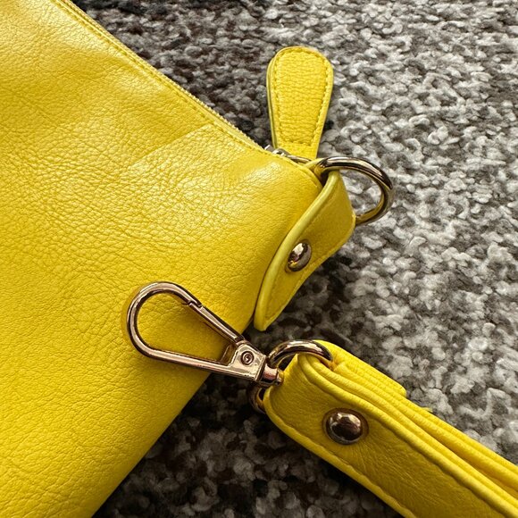 CHARMING CHARLIE Yellow Perrin Wristlet Loop Purse Wallet Gold Bright Summer Bag - Picture 10 of 12
